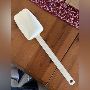The Pampered Chef Mixing Spatula